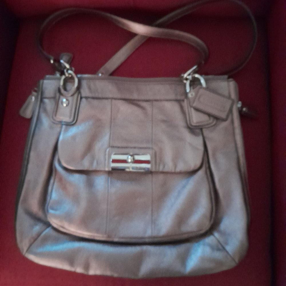 Coach shoulder bag